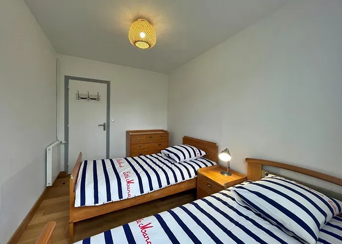 La Libellule, Maison De 3 Chambres, Proche Du Centre Ville Et A 8 Min Des Plages