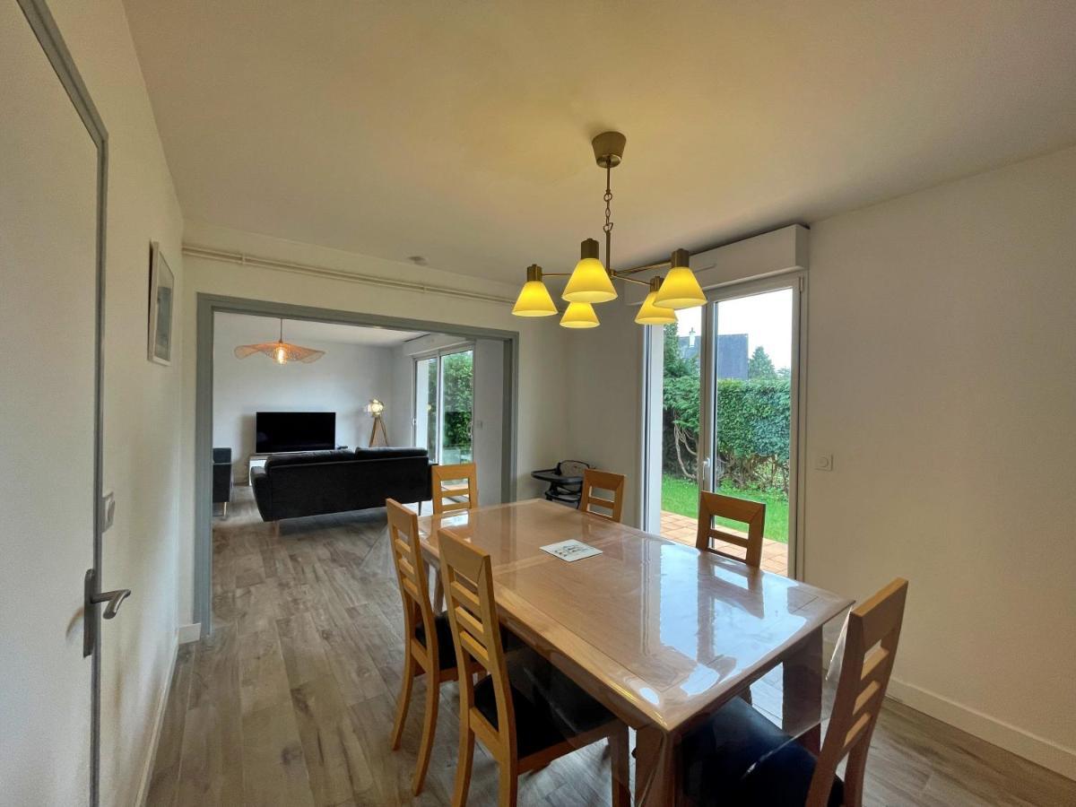 La Libellule, Maison De 3 Chambres, Proche Du Centre Et A 8 Min Des Plages Ferienhaus